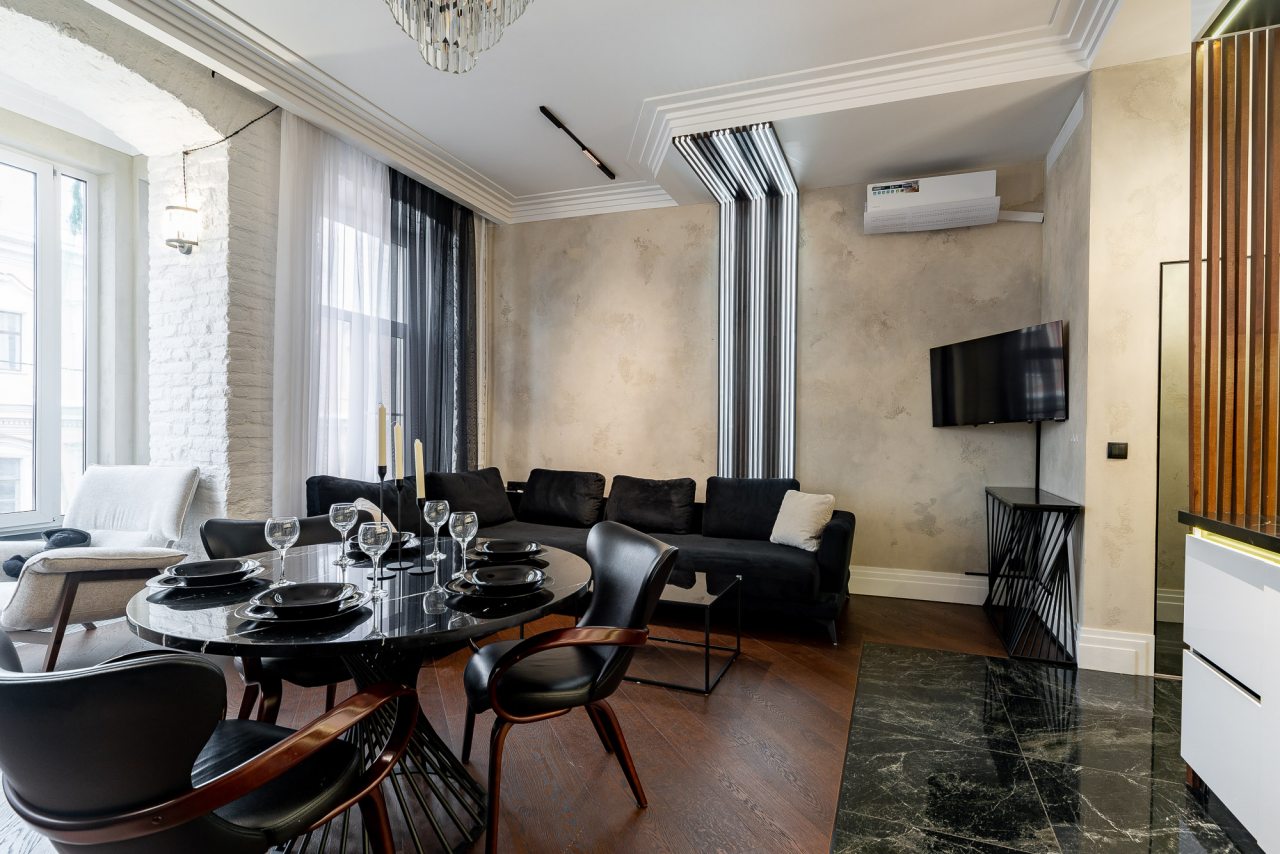 Апартаменты (Две комнаты с эркером), Апартаменты Видовые на канале Грибоедова