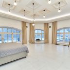 Апартаменты 100 м2