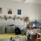 Апартаменты (Квартира на улице Генерала Петрова 4), Апартаменты Просторные у моря