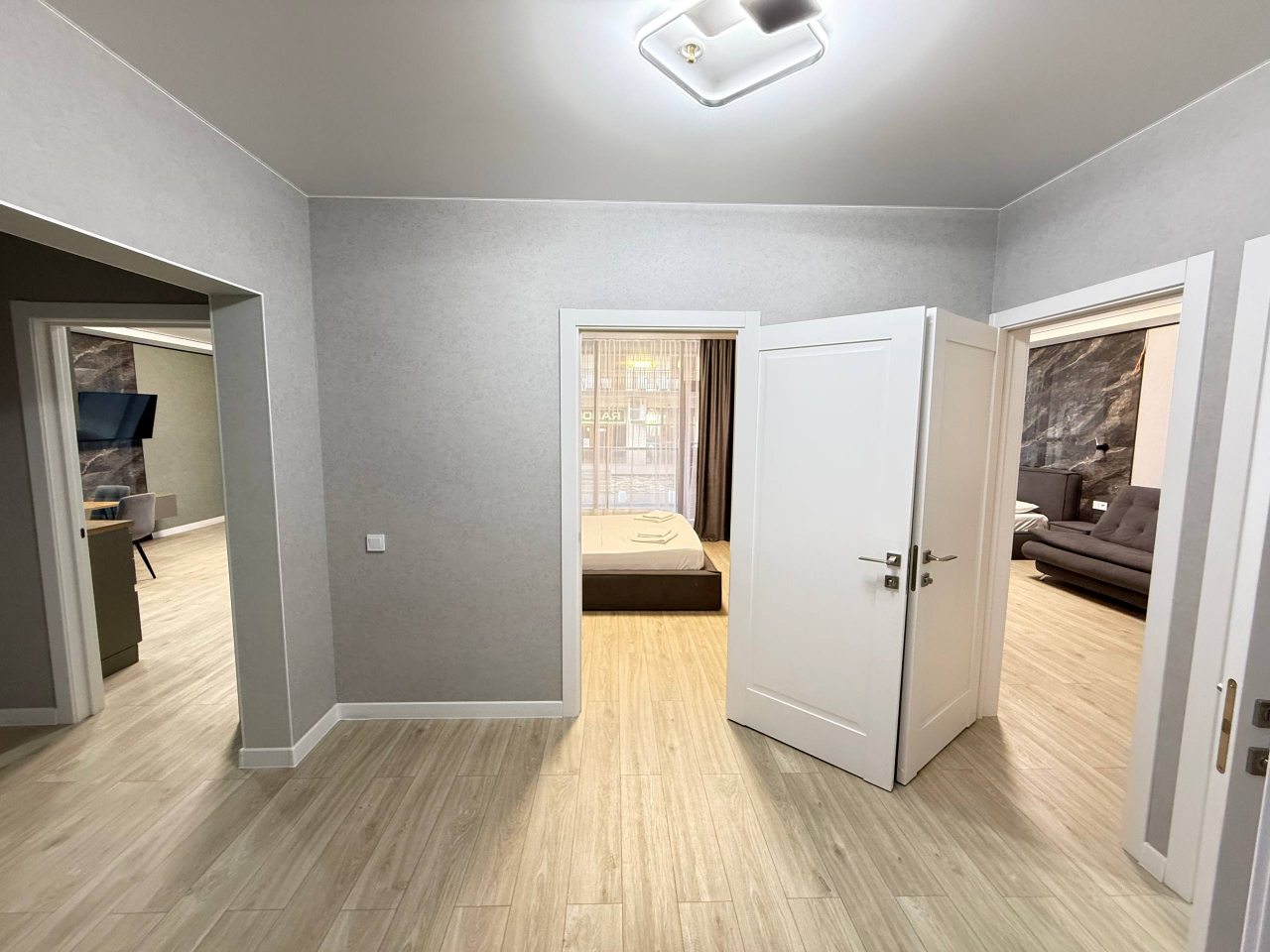 Апартаменты (Трехкомнатный евро), Апартаменты Golden shore