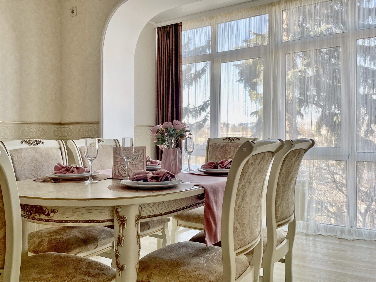 Жильё полностью ваше, Апартаменты Шикарные в самом центре