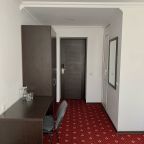 Двухместный (Стандартный номер с двумя раздельными кроватями), Гостиница Аэропорт