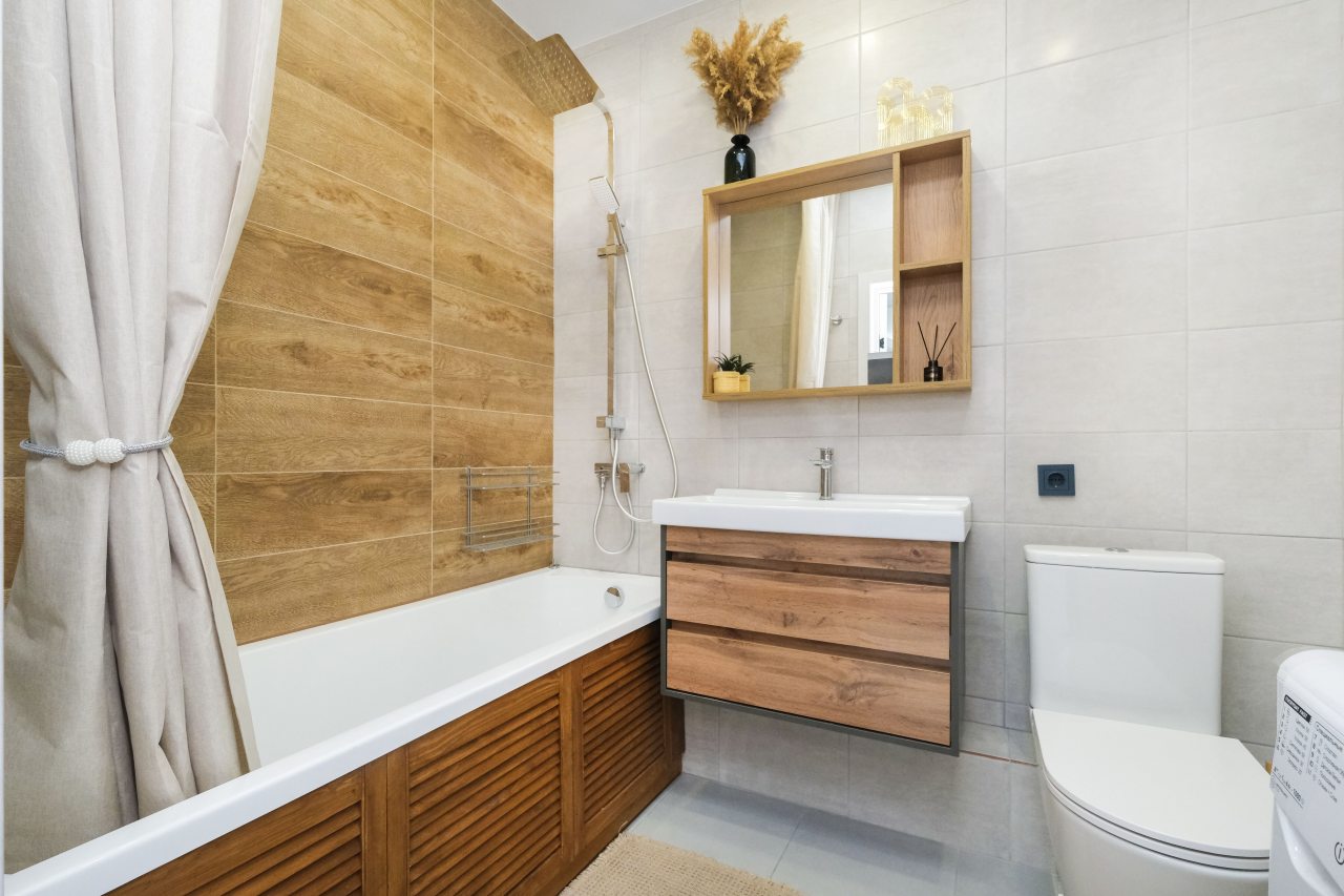 Трёхместный и более (С красивым видом на 11 этаже), Апартаменты Room Hotel на Ипподромская 12