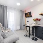 Трёхместный и более (С красивым видом на 11 этаже), Апартаменты Room Hotel на Ипподромская 12
