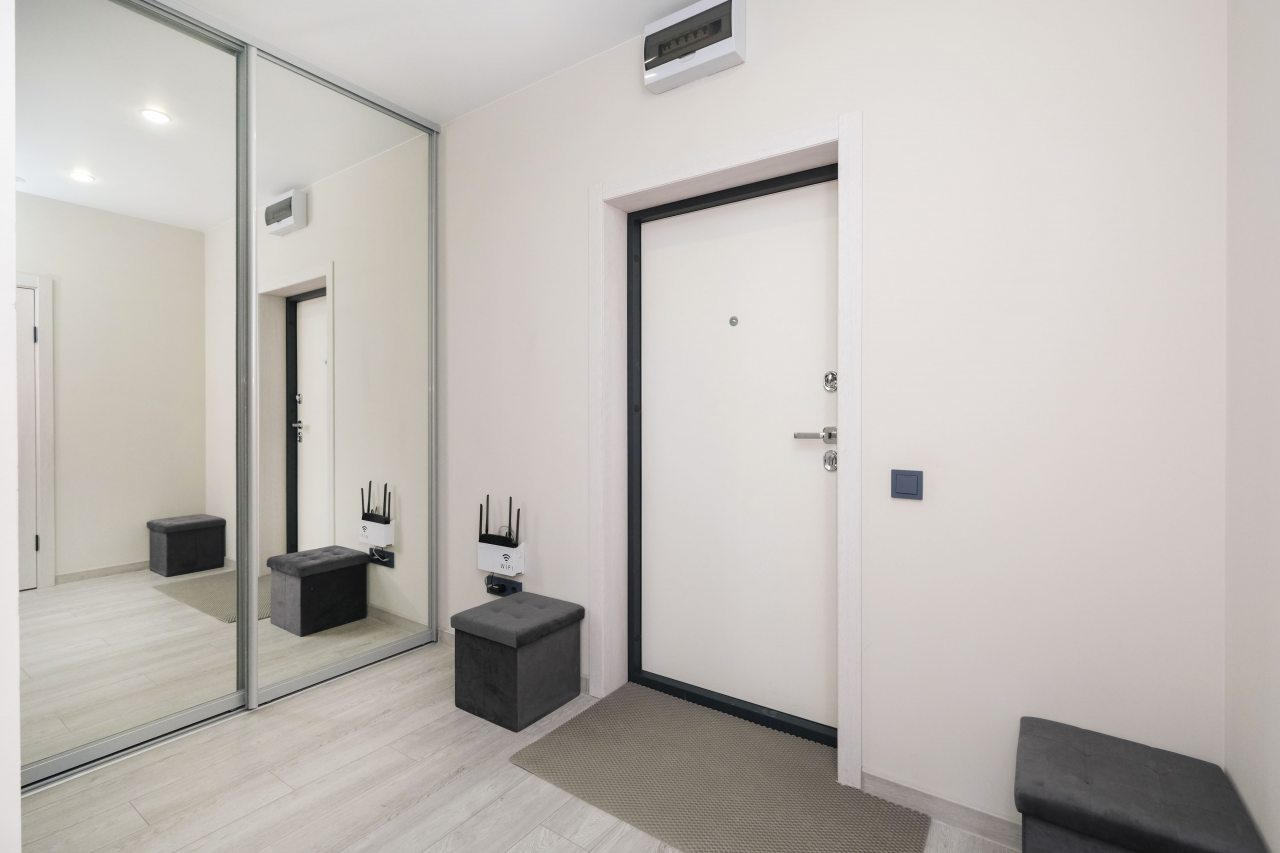 Трёхместный и более (С красивым видом на 11 этаже), Апартаменты Room Hotel на Ипподромская 12