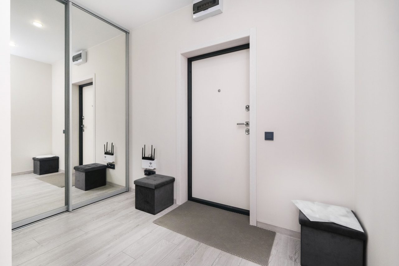 Трёхместный и более (С красивым видом на 11 этаже), Апартаменты Room Hotel на Ипподромская 12