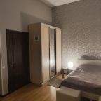 Апартаменты (Апартаменты комфорт), Апартаменты на Марата