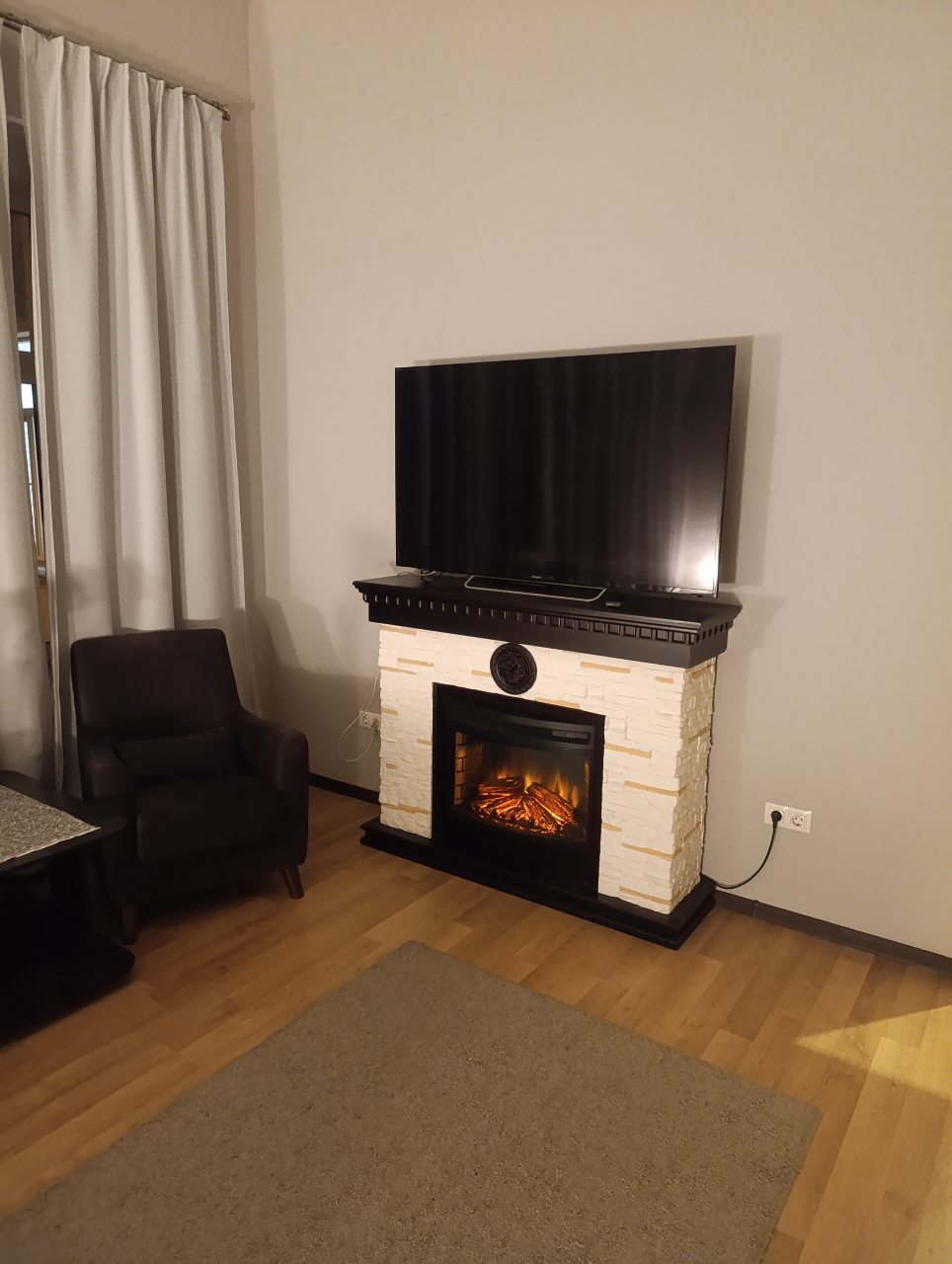 Апартаменты (Апартаменты комфорт), Апартаменты на Марата