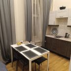 Апартаменты (Апартаменты комфорт), Апартаменты на Марата