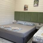 Трёхместный и более (Улучшенный), Гостевой дом Дыхание природы