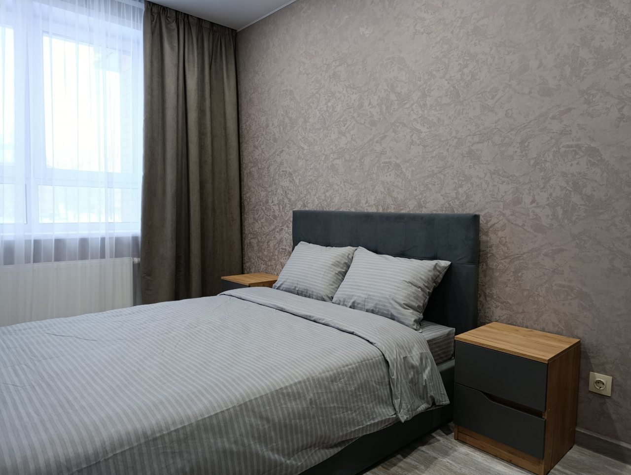 Апартаменты Атмосфера на  Космонавтов 162, Пермь