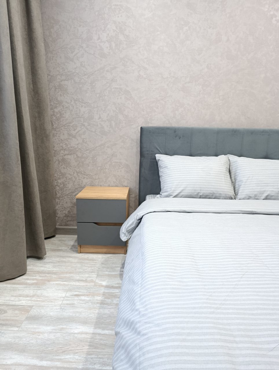 Апартаменты (Атмосфера), Апартаменты Атмосфера на  Космонавтов 162