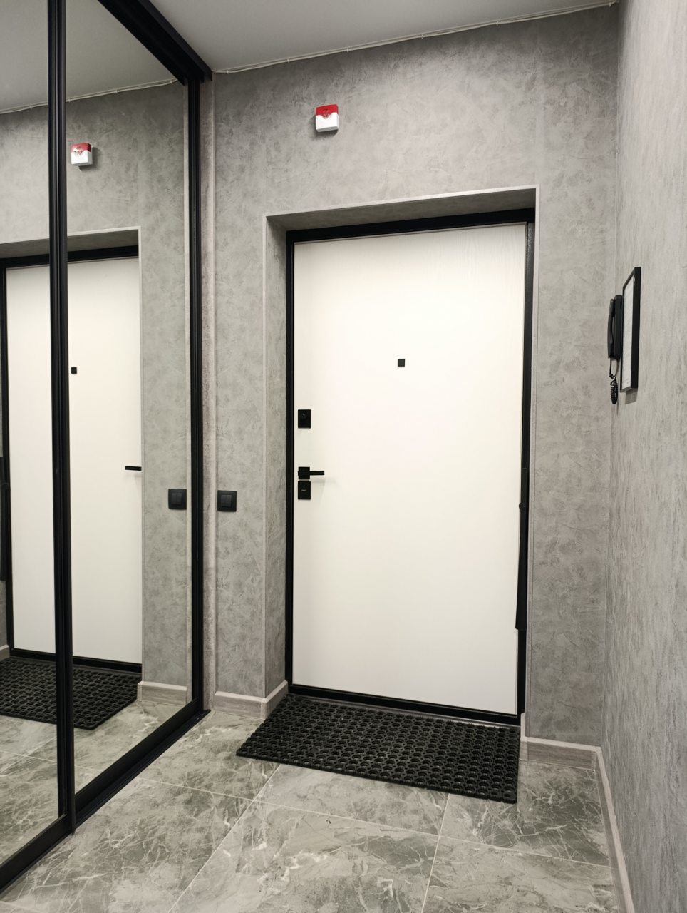 Апартаменты (Атмосфера), Апартаменты Атмосфера на  Космонавтов 162