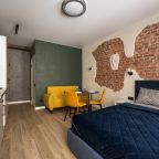 Апартаменты (Студия №1 на Чехова), Апартаменты RentalSPb на Чехова