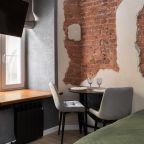 Обеденный стол