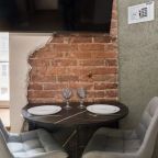 Обеденный стол