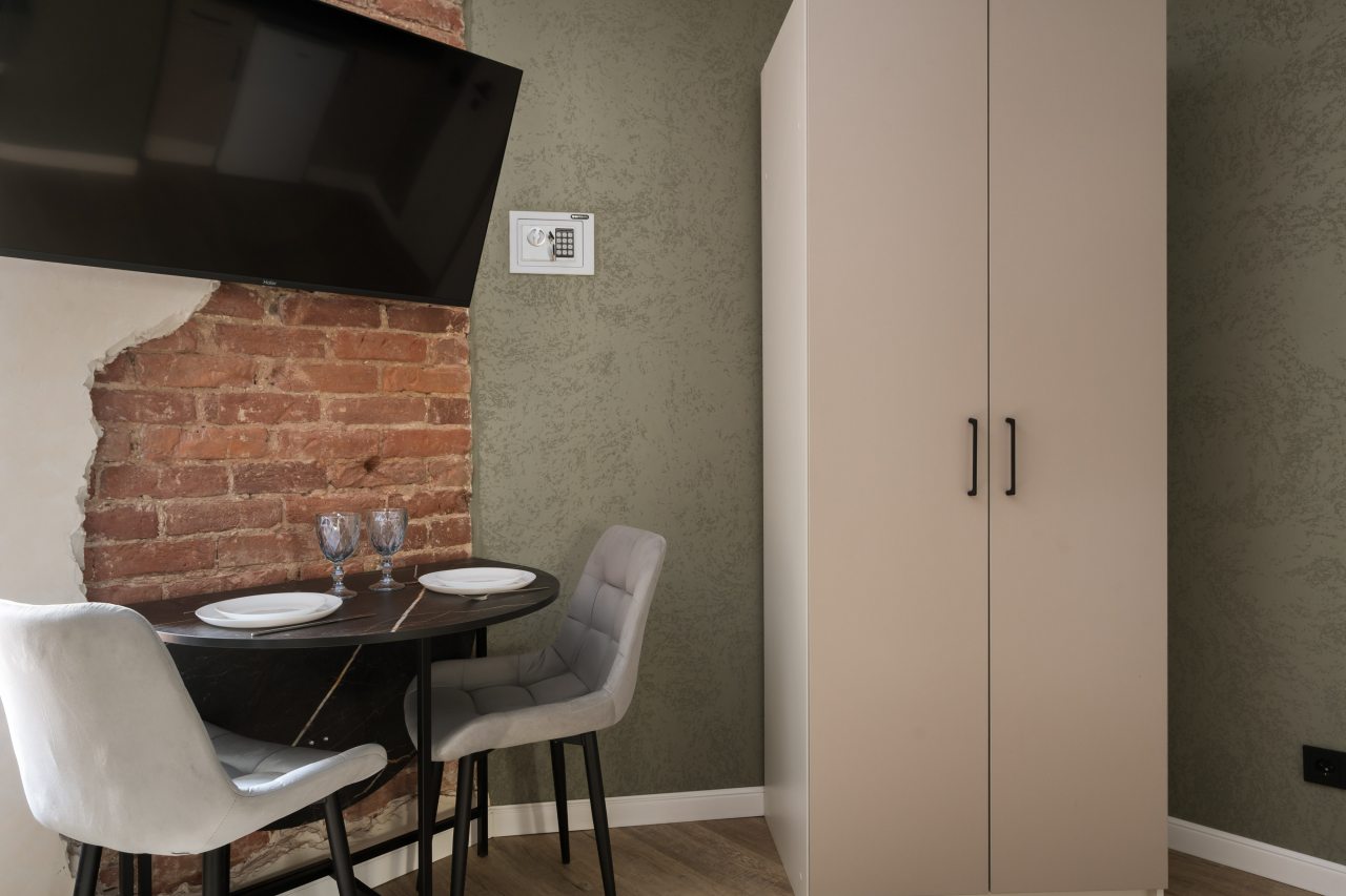 Апартаменты (Студия №3 на Чехова), Апартаменты RentalSPb на Чехова