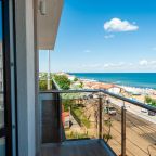 Вид на море, Гостиница Кристалл