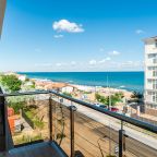 Трёхместный и более (Стандарт трехместный с видом на море), Гостиница Кристалл