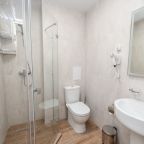 Трёхместный и более (Увеличенный стандарт четырехместный с видом на море), Гостиница Кристалл