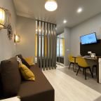 Квартира (Четырехместная с дизайнерским ремонтом), Апартаменты TinaRental