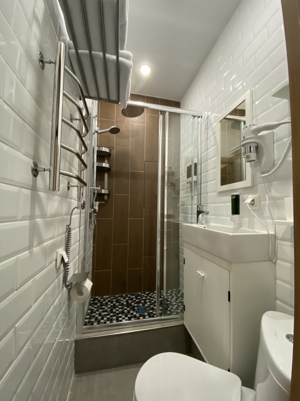 Квартира (Четырехместная с дизайнерским ремонтом), Апартаменты TinaRental