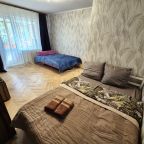 Мягкий диван и двуспальная кровать