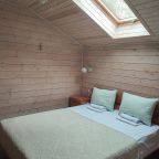 Шестиместный (Деревянный коттедж (половина 1П) 2 этажа), Гостевой дом Лукино-Парк