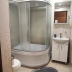 Трехместный (Деревянный коттедж (половина 3П) 2 этажа), Гостевой дом Лукино-Парк