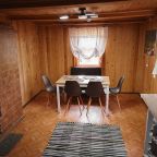 Трёхместный и более (Место встречи), База отдыха Нептун