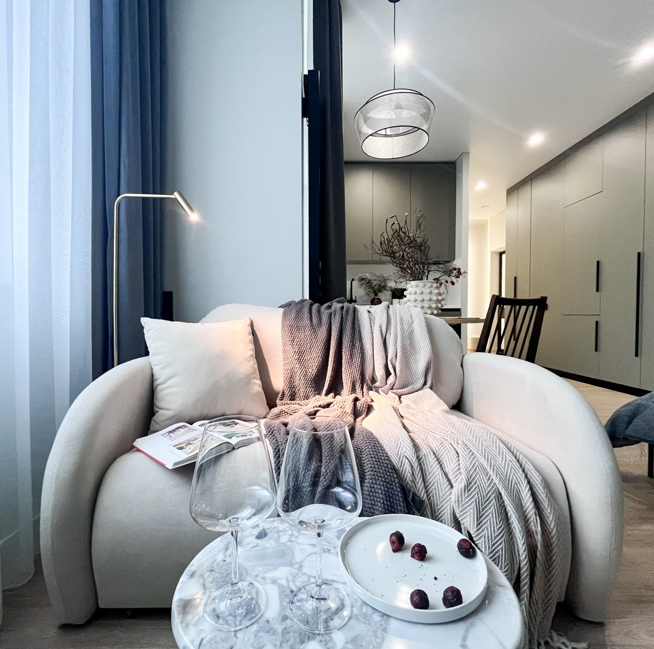 Апартаменты (Премиум-студия №31), Апартаменты Добрые квартиры в ЖК Пушкин