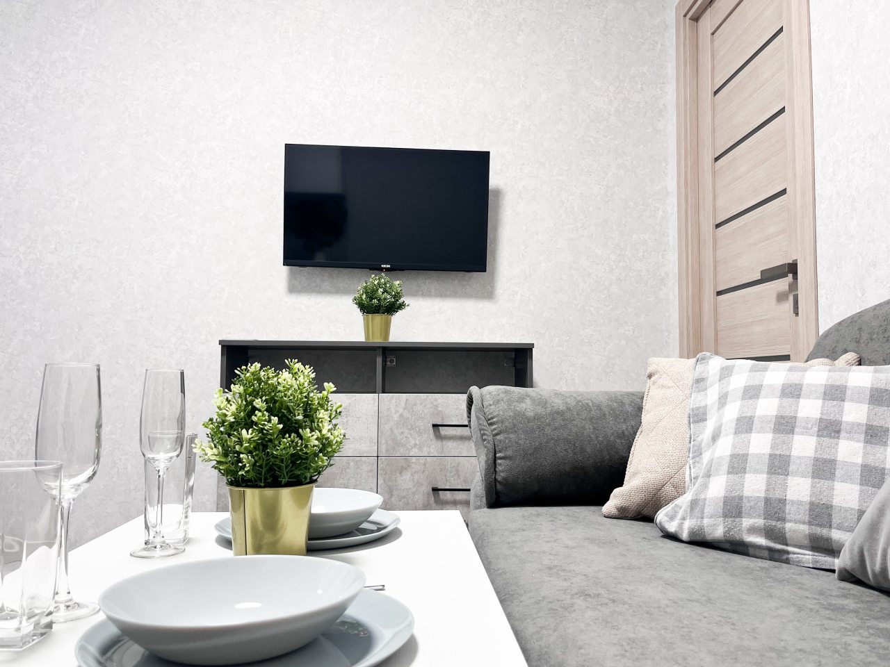 Апартаменты (Однокомнатная №101-2), Апартаменты Добрые квартиры Батайск