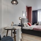 Апартаменты (ЯК - 255 Красная 3м), Апартаменты Happy People на Октябрьском бульваре