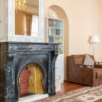 Квартира (У Дворцовой площади с камином), Апартаменты У Дворцовой площади с камином