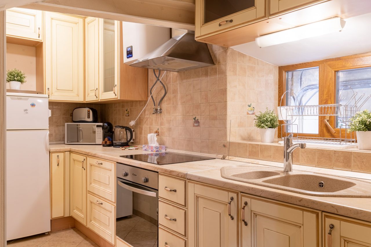 Квартира (У Дворцовой площади с камином), Апартаменты У Дворцовой площади с камином