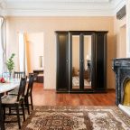 Квартира (У Дворцовой площади с камином), Апартаменты У Дворцовой площади с камином