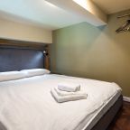 Квартира (Двухуровневая с умной колонкой Алиса у Дворцовой площади), Апартаменты Двухуровневые у Дворцовой площади