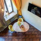 Квартира (Двухуровневая с умной колонкой Алиса у Дворцовой площади), Апартаменты Двухуровневые у Дворцовой площади