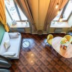 Квартира (Двухуровневая с умной колонкой Алиса у Дворцовой площади), Апартаменты Двухуровневые у Дворцовой площади