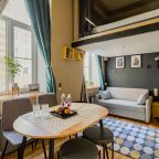 Квартира (Двухуровневая с кондиционером у Дворцовой площади), Апартаменты Двухуровневые у Дворцовой площади