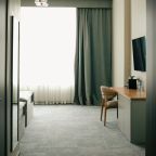 Двухместный, Отель Континент