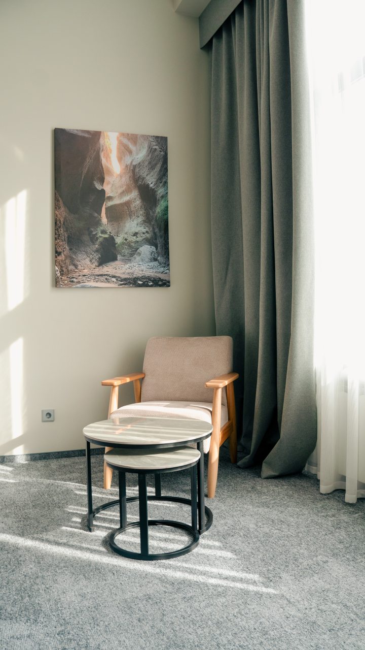 Двухместный, Отель Континент