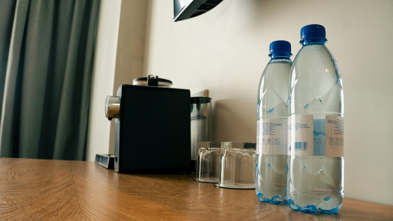 Полулюкс, Отель Континент