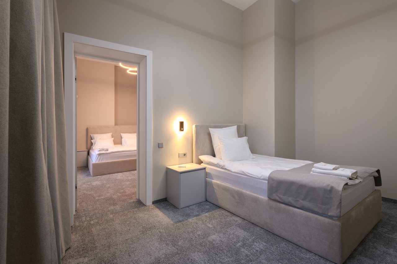 Апартаменты, Отель Континент