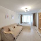 Апартаменты (Квартира на Невской 5), Апартаменты Уютные на Невской 5