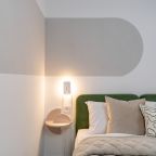 удобная кровать с ортопедическим матрасом