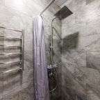 Двухместный, Отель Городок