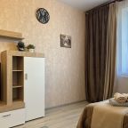 Апартаменты (На 45 стрелковой дивизии 64/2 - 34), Апартаменты Серебряный век