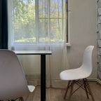 Апартаменты (На Карпинского 61), Апартаменты Серебряный век