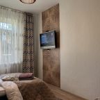 Апартаменты (На Карпинского 61), Апартаменты Серебряный век